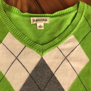 Argyle crew neck sweater
